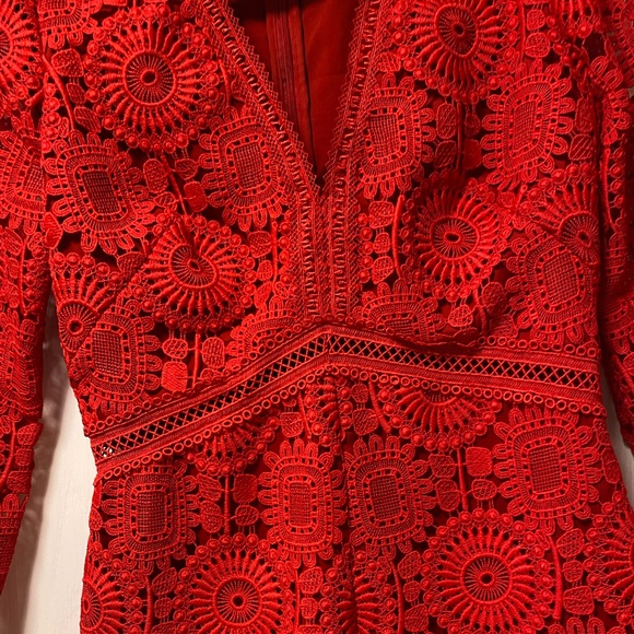 ♥️ EUC lace romper - Picture 3 of 5